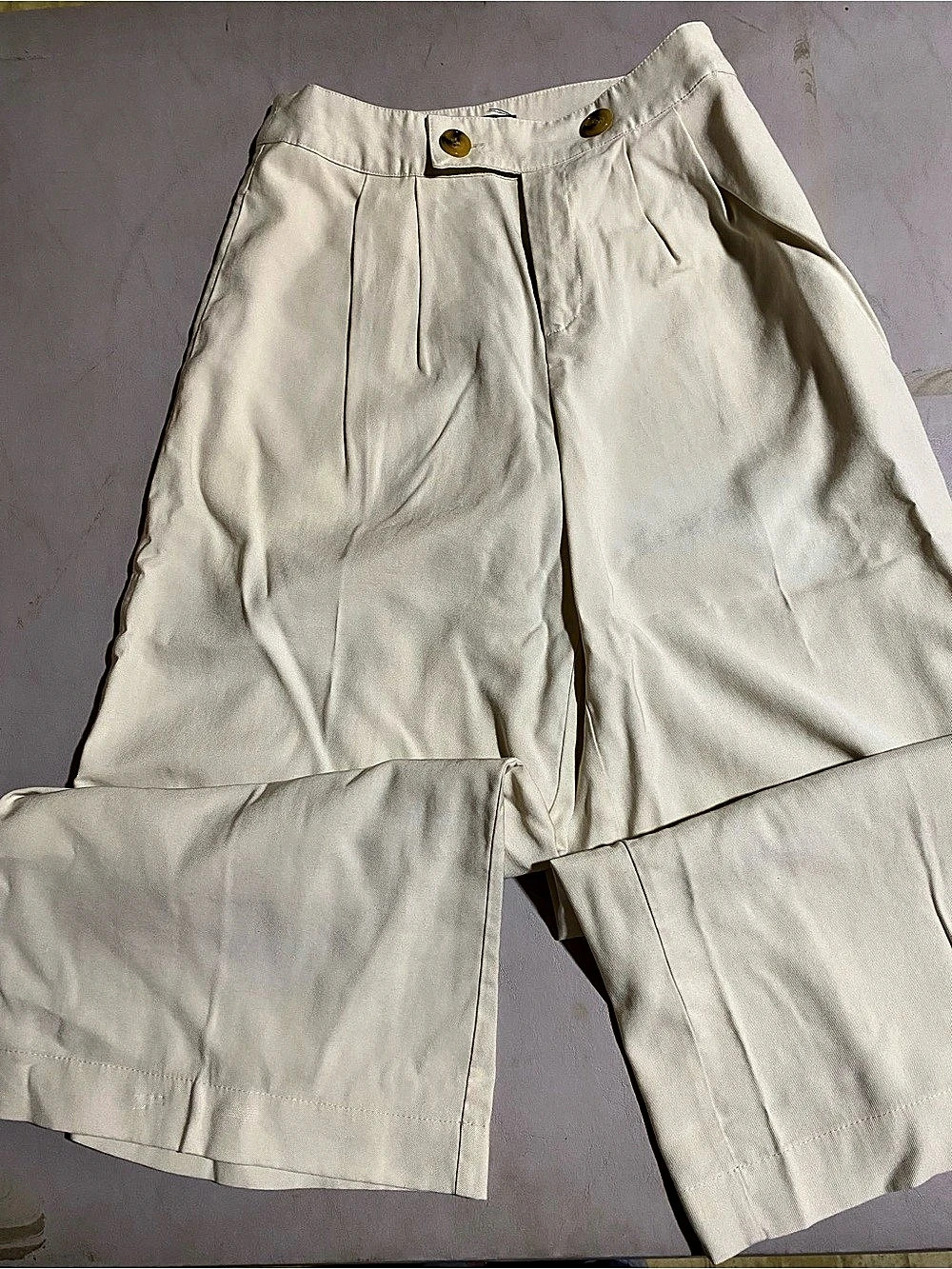 Who What Wear Wide Leg Pants in Cream Size 2